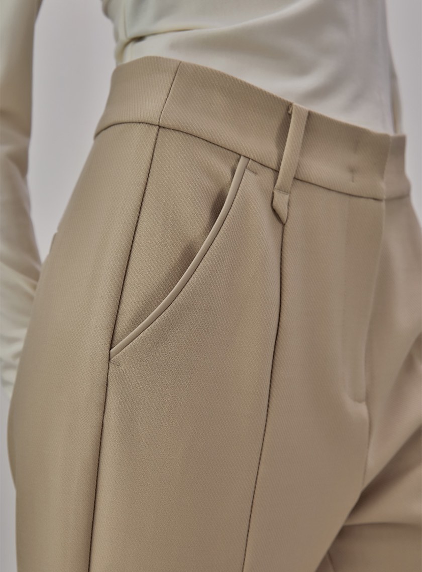 率性拼接微喇叭西裝褲